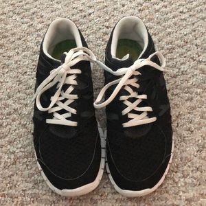 Nike Sneakers - Women’s Size 9 - Black